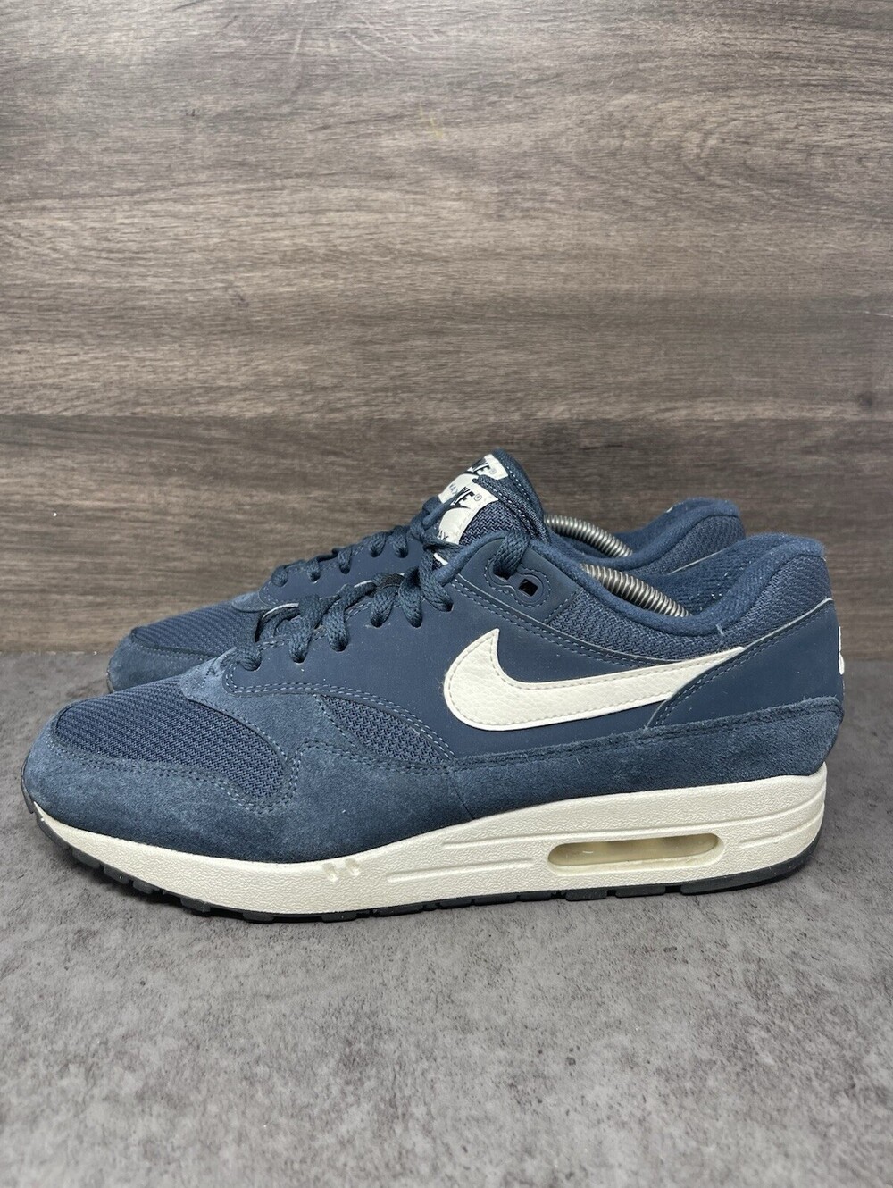 Nike Air Max 1 Armory Navy Size 10.5 Mens Blue Sail Sneakers AH8145-401